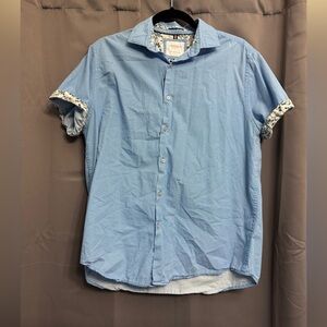 Denim & Flower Light Blue Short-Sleeve Button-Down Shirt